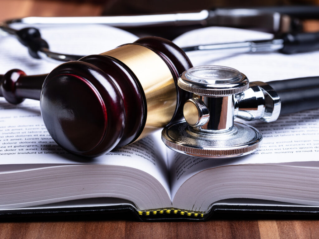 How the doctor and lawyer cartels make the cost of  ...